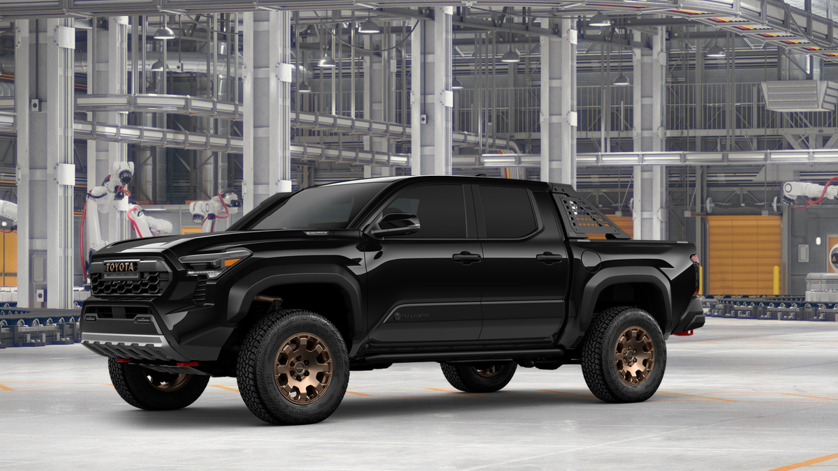 Tacoma Trailhunter 2.4L 4-Cyl. Turbo Hybrid Powertrain 4-Wheel Drive 5-ft. bed Double Cab [8]