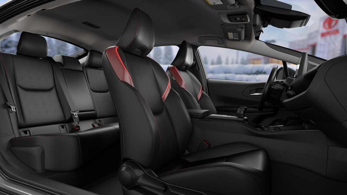 Prius Plug-in Hybrid XSE Premium 2.0L 4-Cyl. ECVT FWD [9]